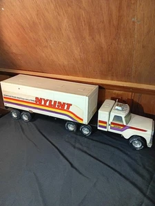 Vintage 28" Nylint Since 1946 Semi/Tractor Trailer Very Good Condition T17 - Picture 1 of 12