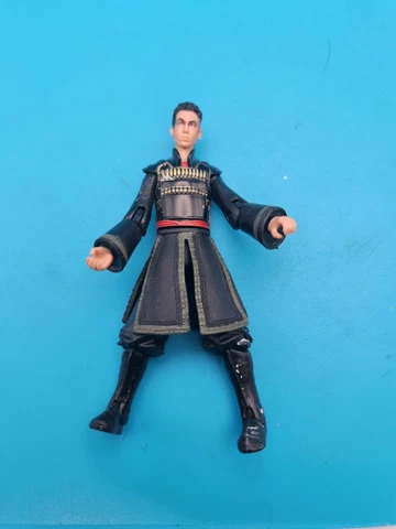 Avatar The Last Airbender Movie PRINCE ZUKO 3.75” Action Figure  2010 Cover