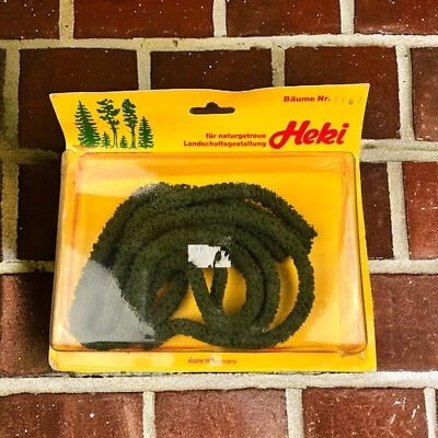 HEKI 1187 Pack de tres setos flexibles verde oscuro (cm 50 x 14mm cada uno) ALEMANIA Foto 1 de 4