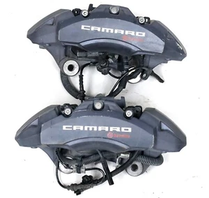 2021-2024 Chevrolet Camaro SS Front 4 Piston BREMBO Brake Calipers USED OEM GM - Picture 1 of 11