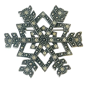 Anne Klein Snowflake Brooch Pin Silver Tone Rhinestone Winter Signed AK Vintage - Picture 1 of 12