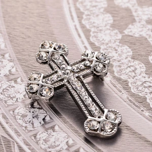 Auflösung! Unisex Weiß Gold Teller Strass Kreuz Brosche Anstecknadel Tuch Schal Pin - Bild 1 von 4
