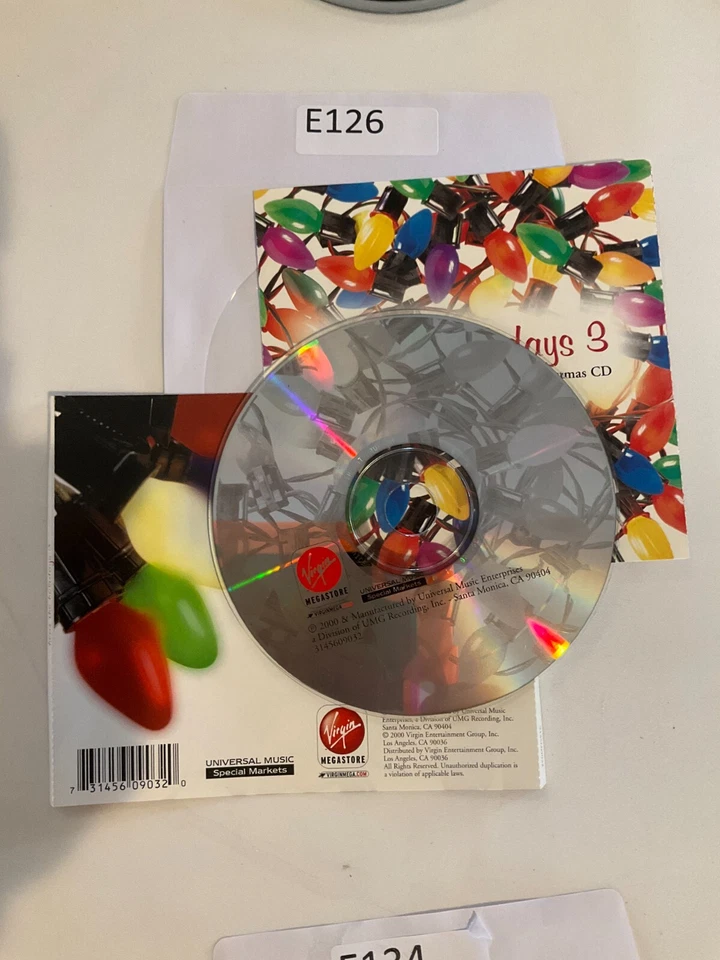 HEAR THE HOLIDAYS 3 CD No Case No Tracking #E126 Foto 1 de 1