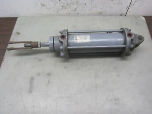 UNITED CONVEYOR 4401-61 DOUBLING ACTING PNEUMATIC CYLINDER, 3" BORE X 6.38" STR - Picture 1 of 8