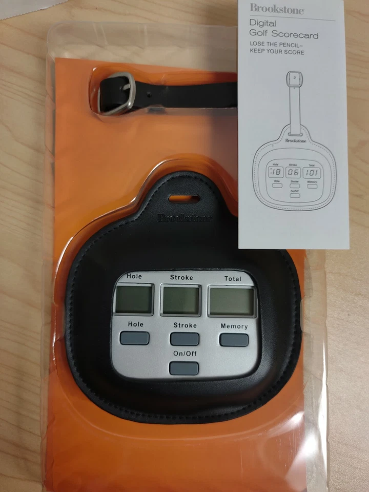 Novo! CARTÃO DE PONTUAÇÃO DIGITAL DE GOLFE Brookstone com estojo de couro preto modelo 605840 - Imagem 1 de 1