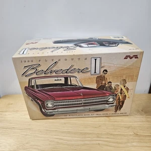 MOEBIUS 1965 PLYMOUTH BELVEDERE I 1/25 1218 Open Box Sealed Parts - Picture 1 of 10