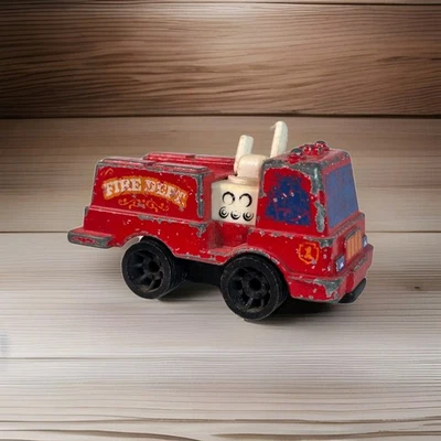 Camión de juguete diecast Mattel 1979 Fire Dept rojo con escalera hecho en Hong Kong Foto 1 de 4