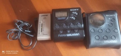 Sony Walkman Radio AM/FM SRF-M40W & SRF-S84 + CUFFIE SONY - Immagine 1 di 4