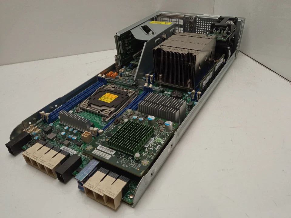 SuperMicro X10DRS-4U Server Node Assembly With Intel Xeon E5-2603 V3 and 8GB RAM - Image 1 of 4