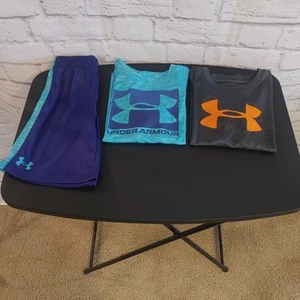 Pantaloncini e camicia Under Armour ragazzo taglia 7 Dri Fit - Foto 1 di 10