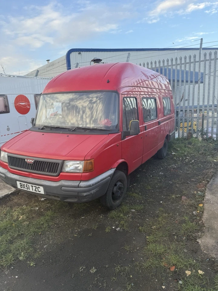 Motorhome - Image 1 of 4