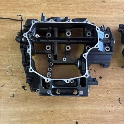 2008 HONDA CBR 1000rr OEM EMPTY ENGINE CASE ASSEMBLY - Image 1 of 4