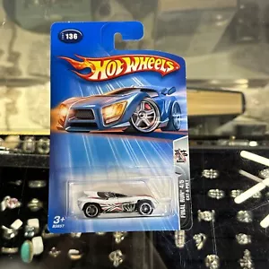 Hot Wheels Final Run 4/5 Cat-A-Pult 2004 #136 White (G) - Picture 1 of 9