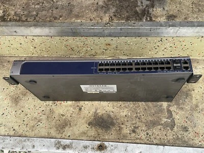 Управляемый коммутатор NetGear FSM726 ProSafe 24 порта 10/100 Мбит/с - Изображение 1 из 4