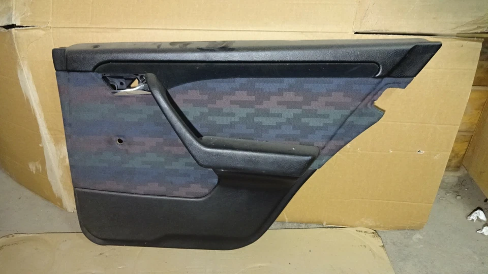 Mercedes-Benz W202 C180 (2) Right Rear Door - Image 1 of 1