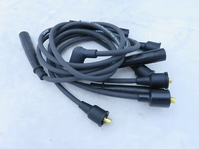 Juego de cables de encendido para Isuzu Amigo Rodeo & Trooper II marca Lucas HP4038 Foto 1 de 3