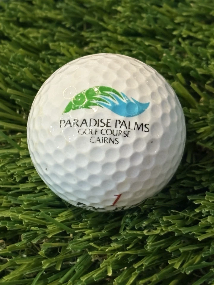 Bola de golfe logotipo taco de golfe Paradise Palms - Cairns Austrália AUS - Imagem 1 de 1