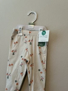 Carter’s 2 Pairs Of Pants For Girls.  6 MONTHS - Picture 1 of 3