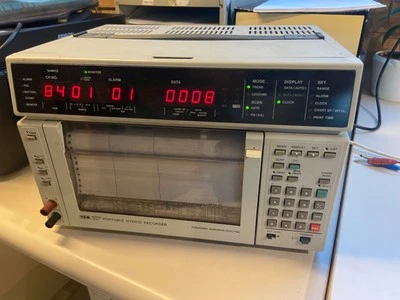Data Plotter Yokogawa YEW 3087 Portable Hybrid Recorder (LS-1704) * - Bild 1 von 4