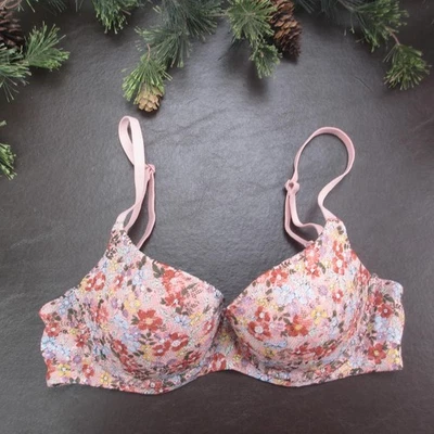 Sujetador No Boundaries para mujer 32C rosa floral encaje con aros acolchado correas ajustables Foto 1 de 4