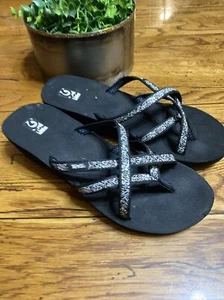 Teva Women's Mush Mandalyn Ola Flip Flop Size 10 Black Floral Strappy Wedge - Picture 1 of 7