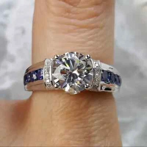 2,00 CT ANELLO SOLITARIO IN ORO BIANCO 18 KT TIT 750 CON BRILLANTE E ZAFFIRI. - Foto 1 di 10