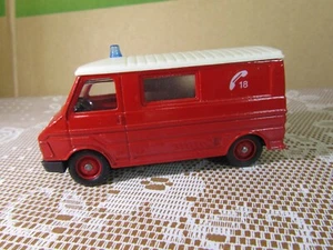 11Z Vintage 1976 Solido 368 France Citroën C35 Ambulance 18 Fire Red 1:50 - Picture 1 of 8