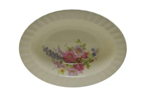 Edwin Knowles ALICIA Ivory Floral China 9 3/8" Oval Vegetable Serving Bowl - Picture 1 of 2