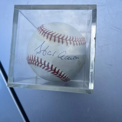 hank Aaron signed baseball no coa - Image 1 of 3