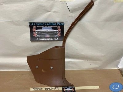 OEM 75 Cadillac Fleetwood DERECHO PASAJERO PANEL DE RETROCESO MOLDURA - PIEL DE CIERVO/CAMELLO Foto 1 de 4