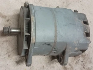 24V Alternator - Picture 1 of 9