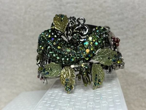 NEU KIRKS FOLLY Salamander Manschette Armband VAULT Couture silberfarben durchschnittlich LAUFSTEG - Bild 1 von 11