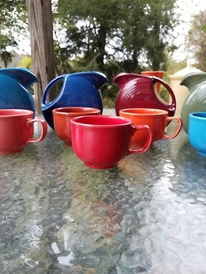 FIESTA: CONTEMPORARY JUMBO mug CUP scarlet red NEW FIESTA 18 0Z.