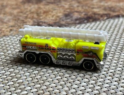 Hot Wheels 5 Alarm Race World City Neon Yellow 1:64 Diecast Loose - Image 1 of 4