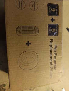 Pet Water Fountain Replacement Filter 9 Filters 9 Sponges NIB Free Shipping B6 - Picture 1 of 1