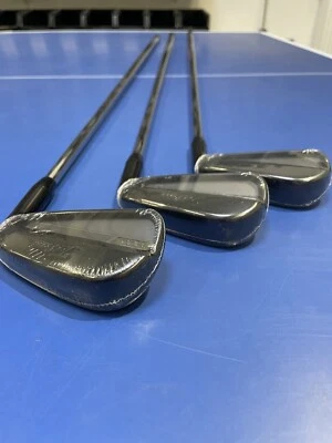 Titleist T100 Black, Eisen 4-6 RH, Nippon Modus 105 X (NEU) - Bild 1 von 4