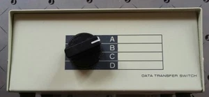 Commutatore Trasferinento Dati DATA TRANSFER SWITCH VINTAGE - Foto 1 di 5