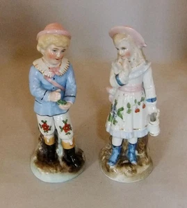 Pair Victorian Conta & Boehme Porcelain Figurines / Fairings 15 cm high - Picture 1 of 13