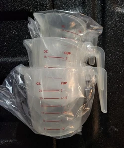 3 Stück Messbecher mit Ausguss 3 Tassen, 2 Tassen, 1 Becher Kunststoff Neu - Bild 1 von 9