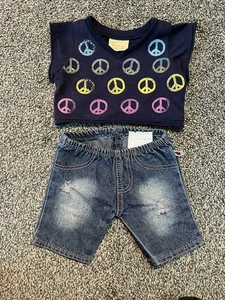 Build A Bear Workshop BAB Peace Symbols Blue Shirt Top w/ Distressed Jeans - Picture 1 of 2