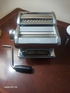 Atlas Pasta Maker Model 150 Hand Crank Machine Made In Italy - Picture 1 of 9