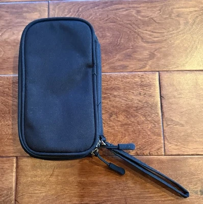 Travel Cord Organizer — 第 1/3 张图片