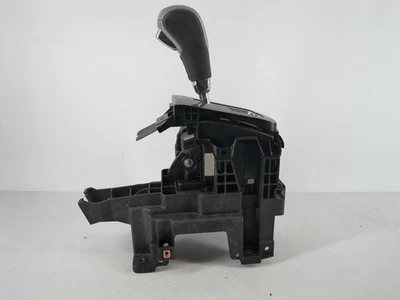 2016 雪佛兰科鲁兹限量地板变速器 — 第 1/4 张图片