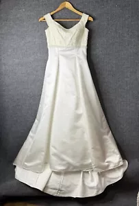 Wedding Dress Vintage Ball Gown Beaded, Sequin, Embroidered, Bow On Back - Picture 1 of 14