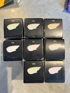Fenty pro Filt'r fondotinta morbido opaco lunga durata 32 ml - Foto 1 di 4