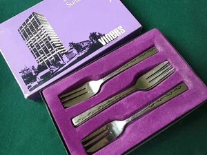 Vintage VINERS EXECUTIVE SUITE Pastry Fork x 6 Stainless Steel Cutlery Boxed - Picture 1 of 6