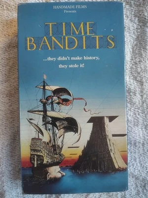 Time Bandits (1981) VHS (1994), John Cleese, Terry Gilliam, Cult Classic - Image 1 of 4