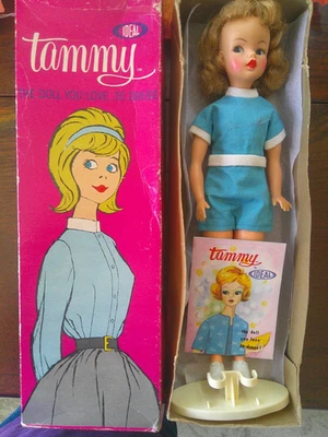 1963 年老式/复古 Ideal Tammy 娃娃原装盒带支架和小册子状况完好 — 第 1/3 张图片