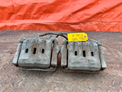 02-10 LEXUS SC430 - PINZAS DE FRENO DELANTERAS IZQUIERDA Y DERECHA - FÁBRICA ORIGINAL #288 Foto 1 de 4