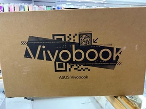 Asus Vivobook E1504F AMD Ryzen 5 7520U 512GB NVME 16GB DDR5 AZERTY Keyboard - Picture 1 of 7